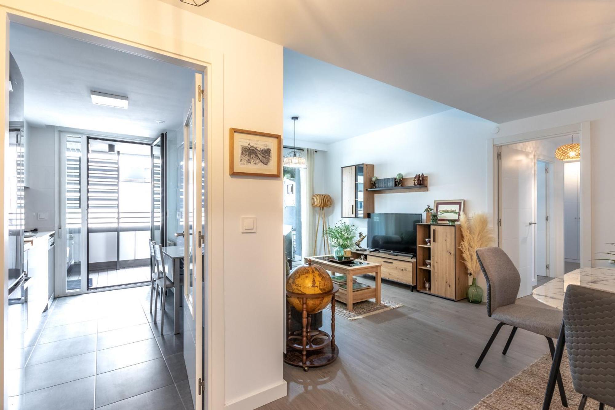 Xirimiri Apartment By People Rentals บิลเบา ภายนอก รูปภาพ